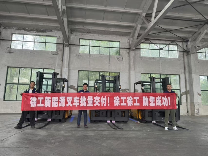 品质与服务共拓市场新局！NG官网孔雀叉车赋能冶金行业